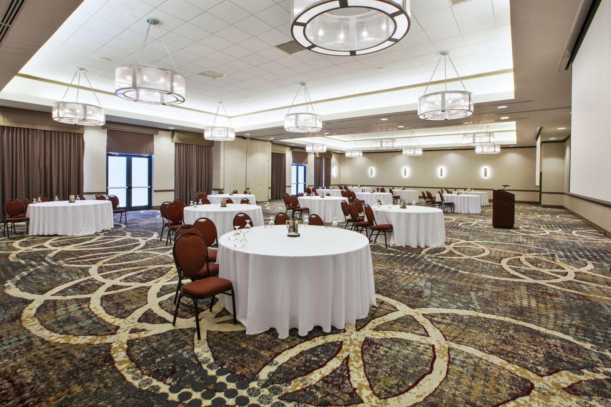 Embassy Suites Columbus - Airport Dış mekan fotoğraf