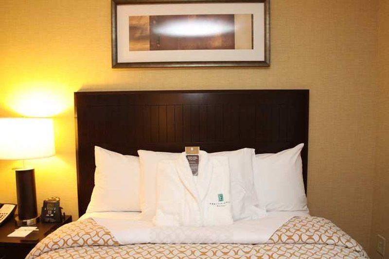 Embassy Suites Columbus - Airport Oda fotoğraf