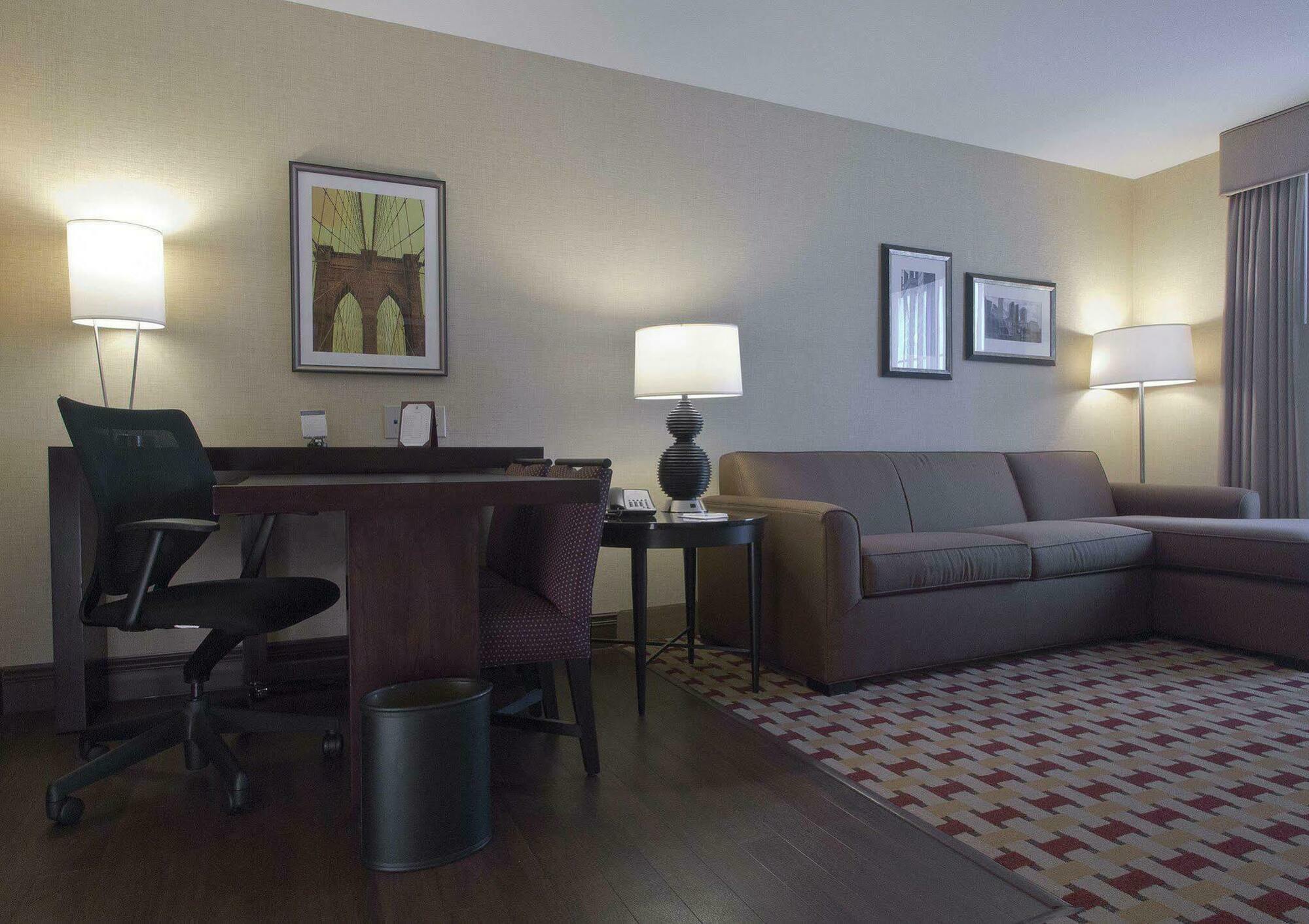 Embassy Suites Columbus - Airport Oda fotoğraf